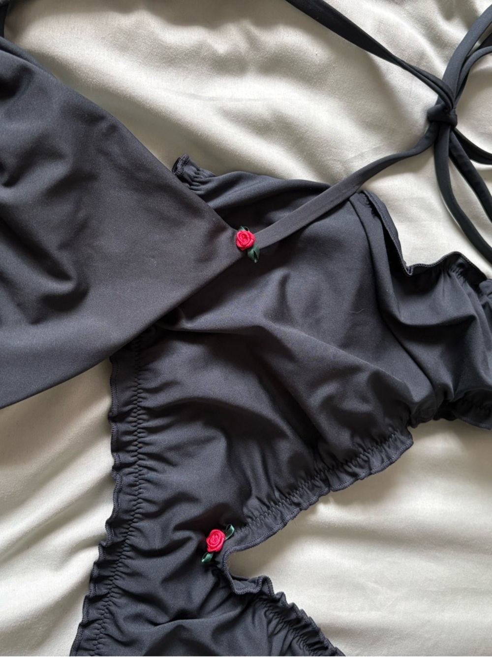 Victoria Secret Black Ruffle Bikini Top - Picture 2 of 7